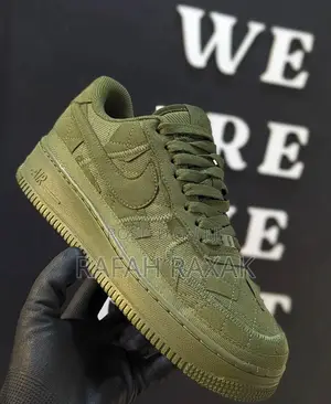 Original Nike Air Force 1 Low Olive X Billie Eilish Sneakers