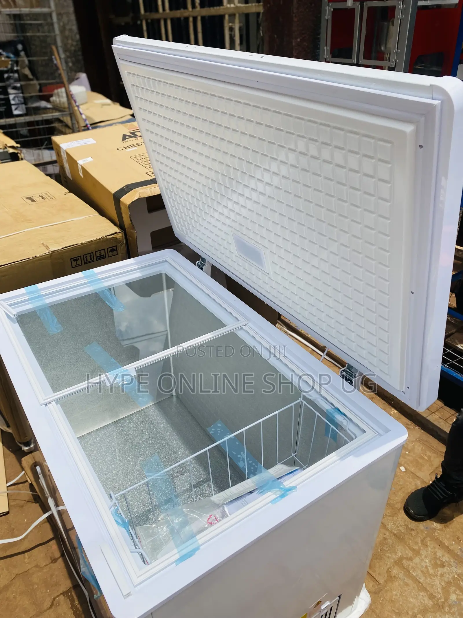 Adh Deep 400L Chest Freezer