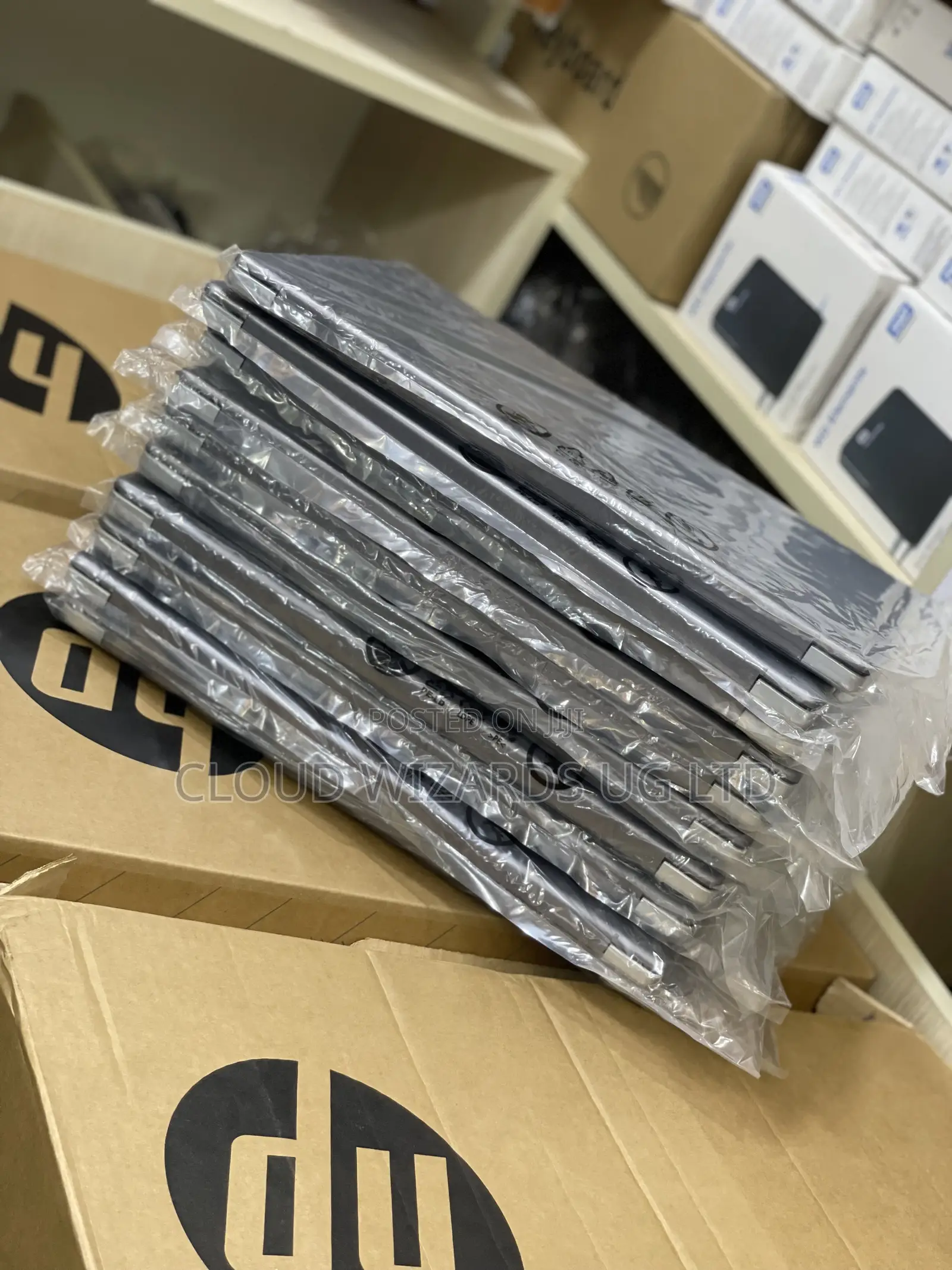 Laptop HP 250 G10 16GB Intel Core I5 SSHD (Hybrid) 512GB