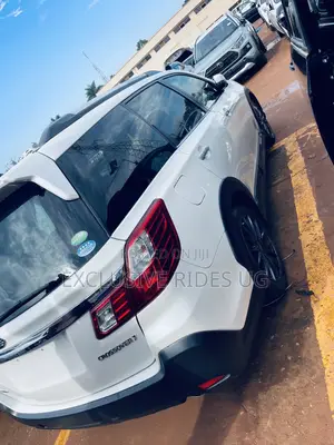 Subaru Exiga 2015 White