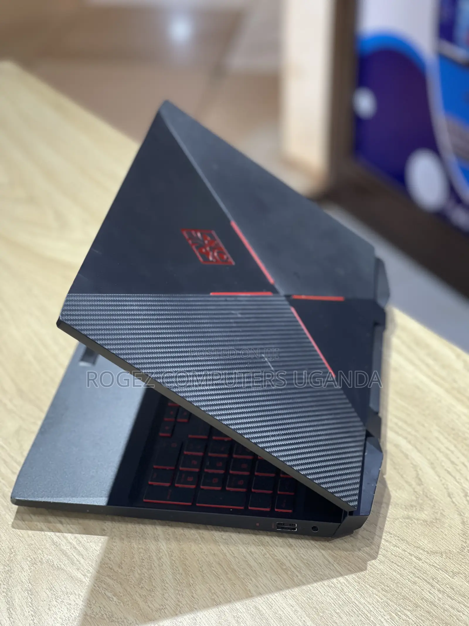 New Laptop HP Omen 15-Dh002nr 8GB Intel Core I7 HDD+SSD 1T