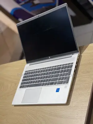 New Laptop HP ProBook 450 G9 8GB Intel Core I5 SSD 512GB