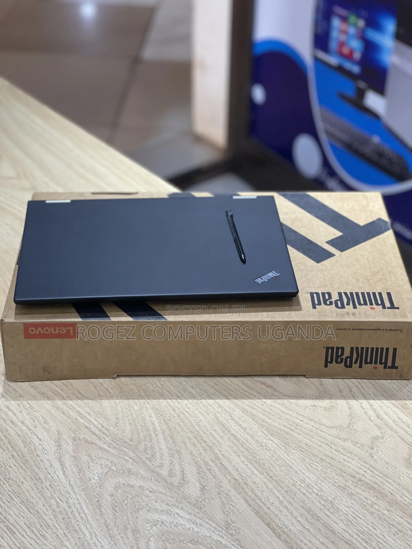 New Laptop Lenovo ThinkPad X380 Yoga 8GB Intel Core I5 SSD 256GB