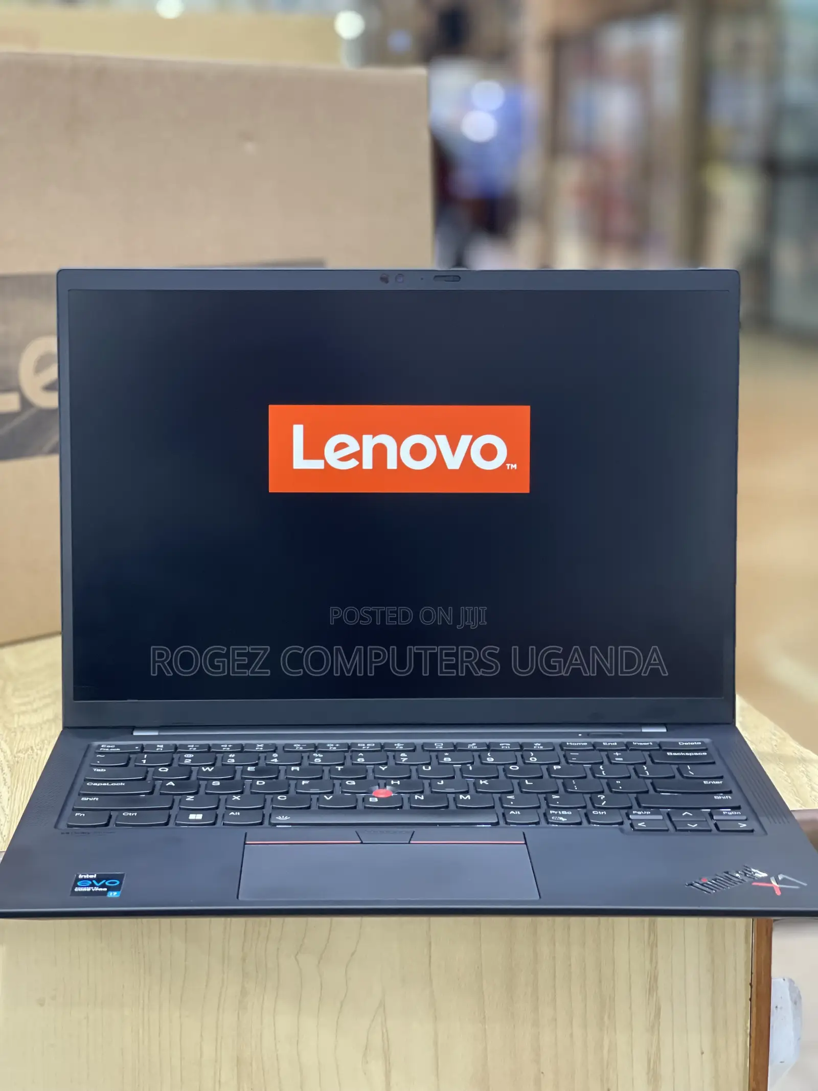 New Laptop Lenovo ThinkPad X1 Carbon Gen11 16GB Intel Core I7 SSD 512GB