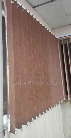 03 Unique Blinds