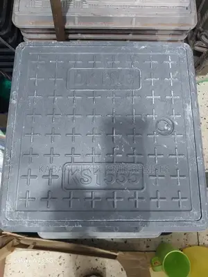 40×40 Plastic Manhole Cover Pedestrian Duty