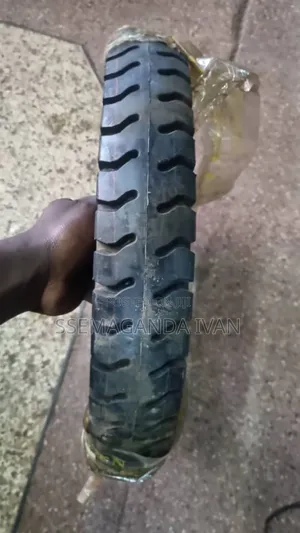 400r10 Tyres