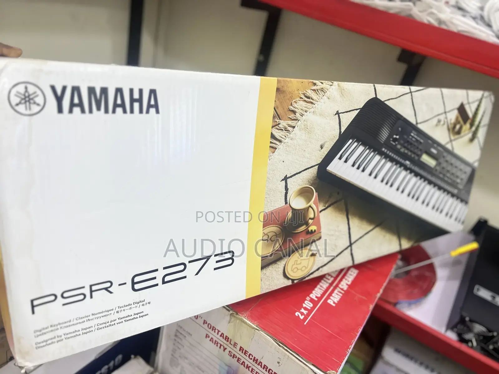 PSR —E273 Yamaha Digital Keyboard