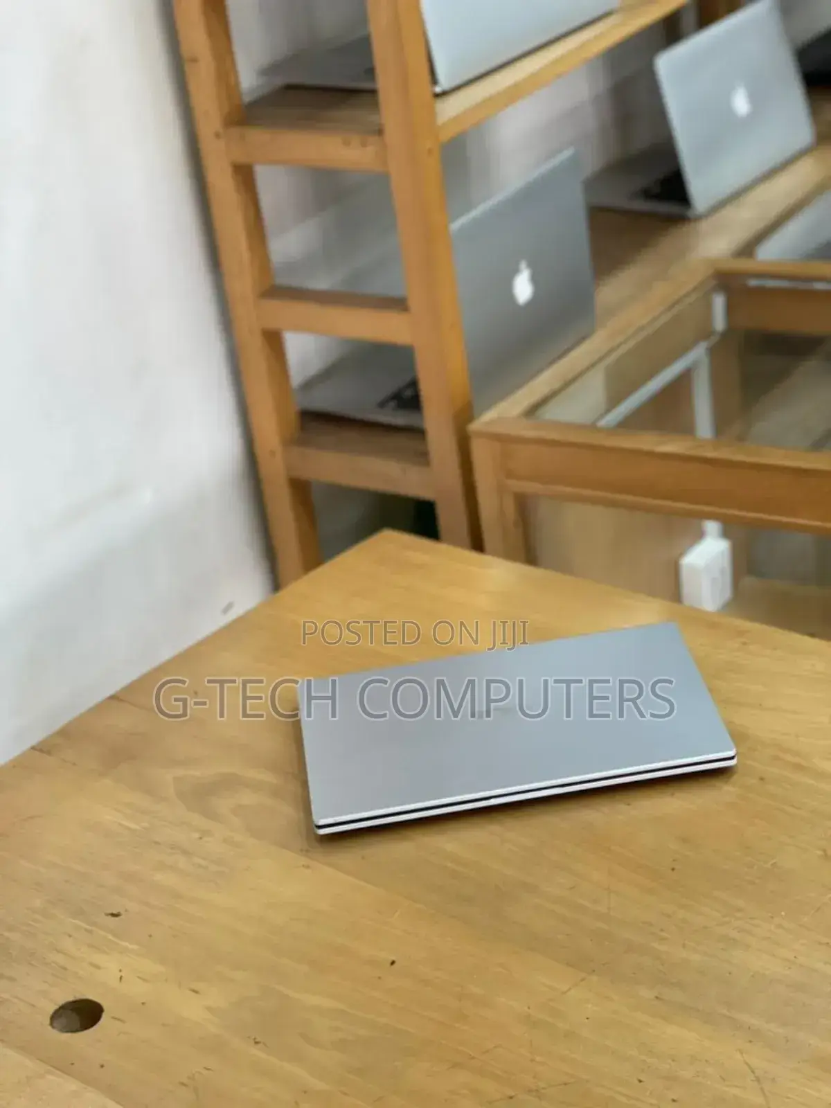 New Laptop Asus X451CA 8GB Intel Core I7 SSD 256GB