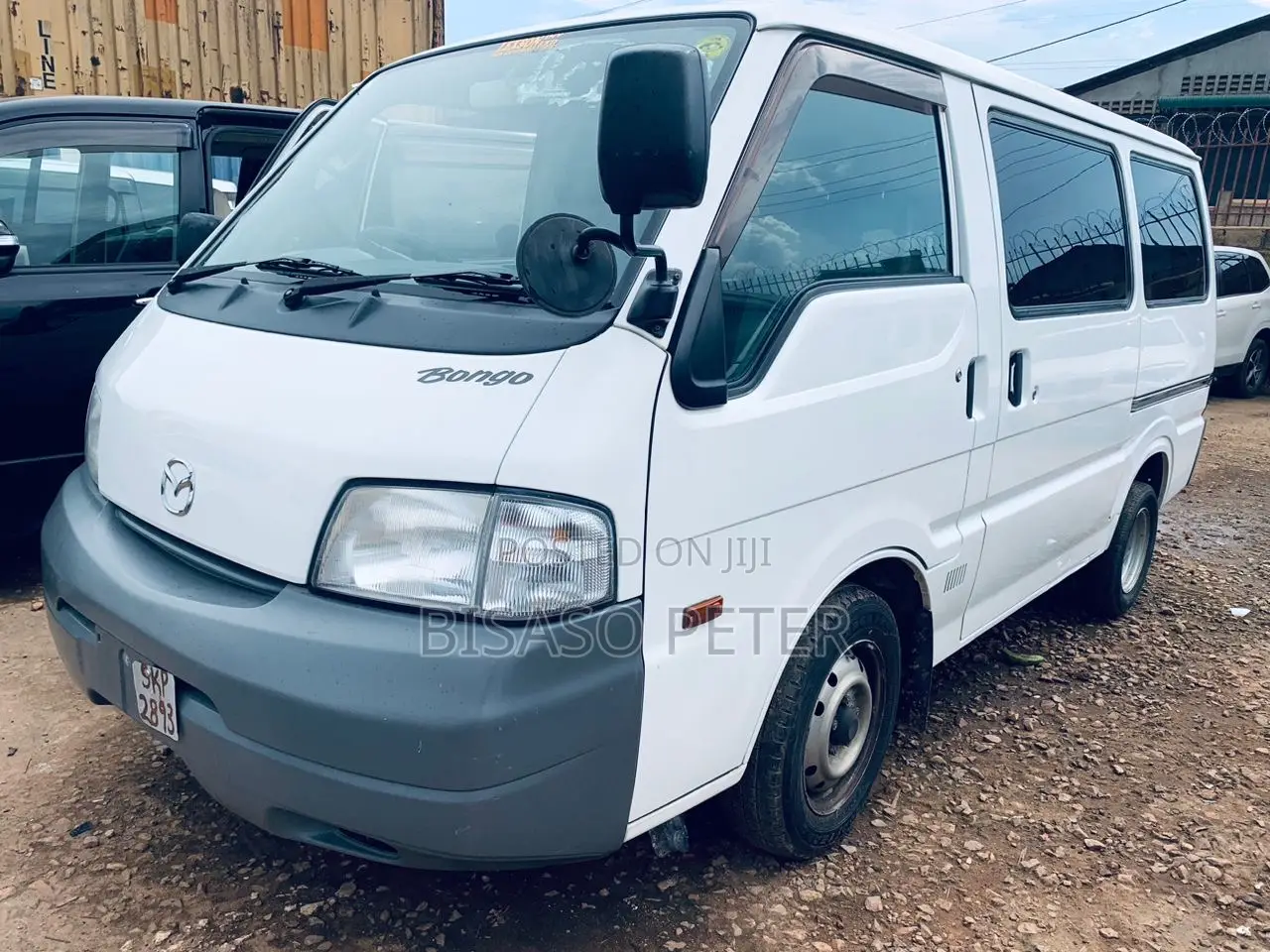 Mazda Bongo 2015 White