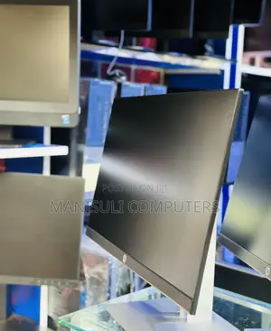 Monitor Ips 24 Inch VGA, USB 3.0, HDMI, DP, Walnt One Year