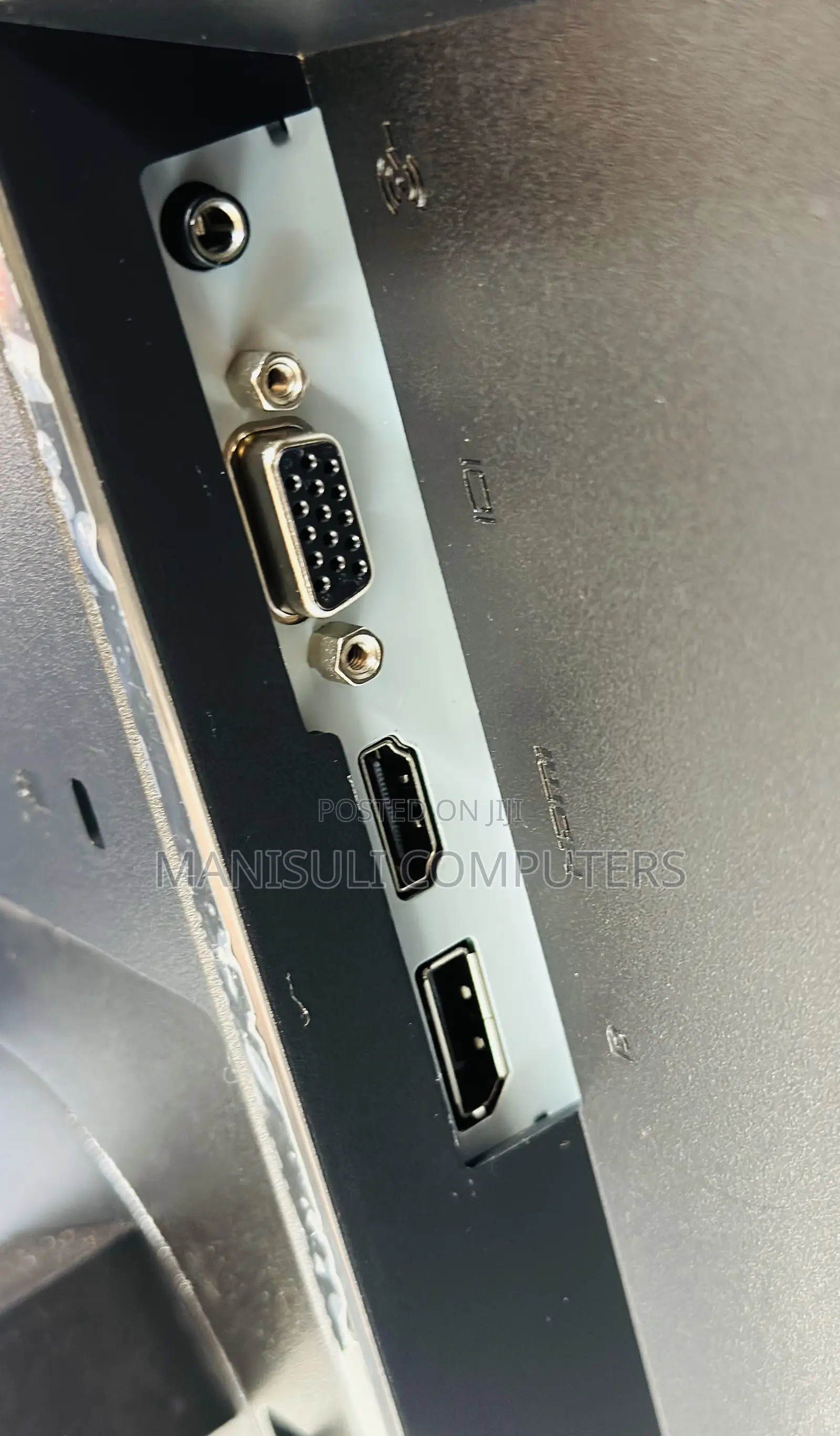 Monitor Ips 24 Inch VGA, USB 3.0, HDMI, DP, Walnt One Year