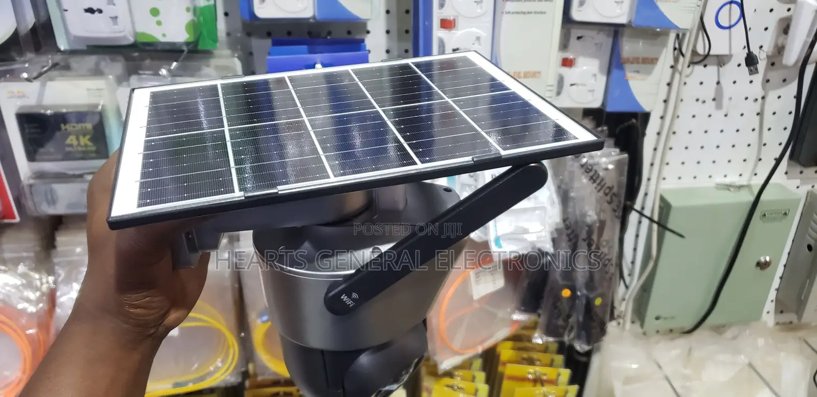 WIFI Solar PTZ Camera ( Smart View / Works on Phone )