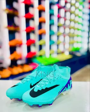 Luxy Nike Mercurial Football Boots
