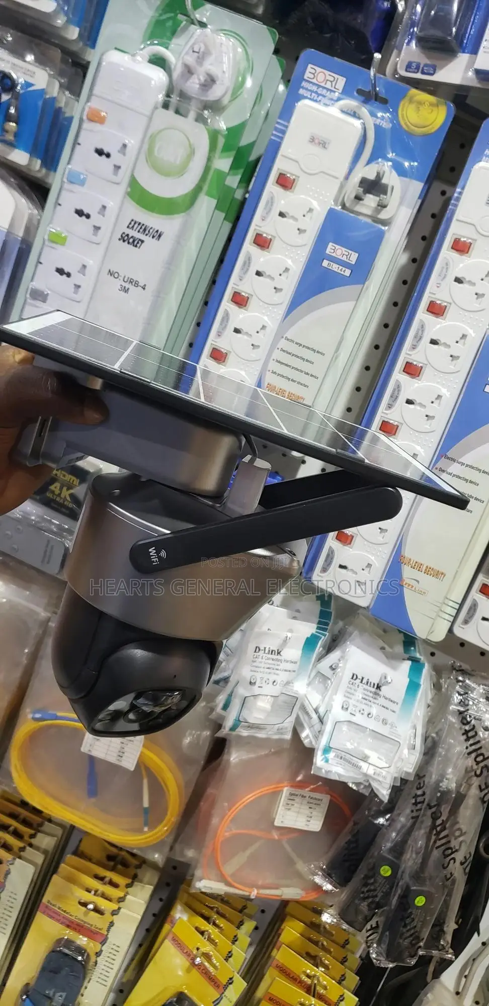 WIFI Solar PTZ Camera ( Smart View / Works on Phone )