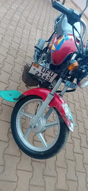 Bajaj CT 110X 2021 Red