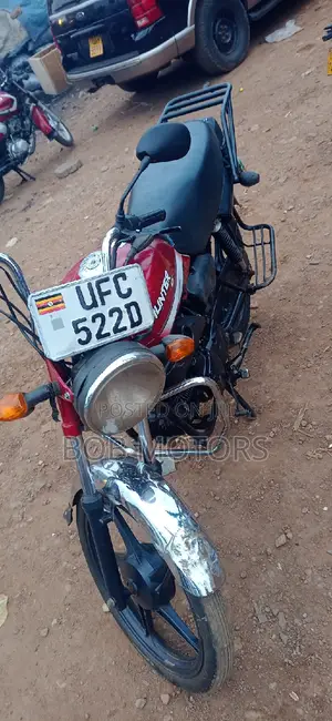 Hero Hunter 125 2021 Red