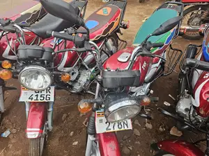 TVS HLX 125 2022 Red