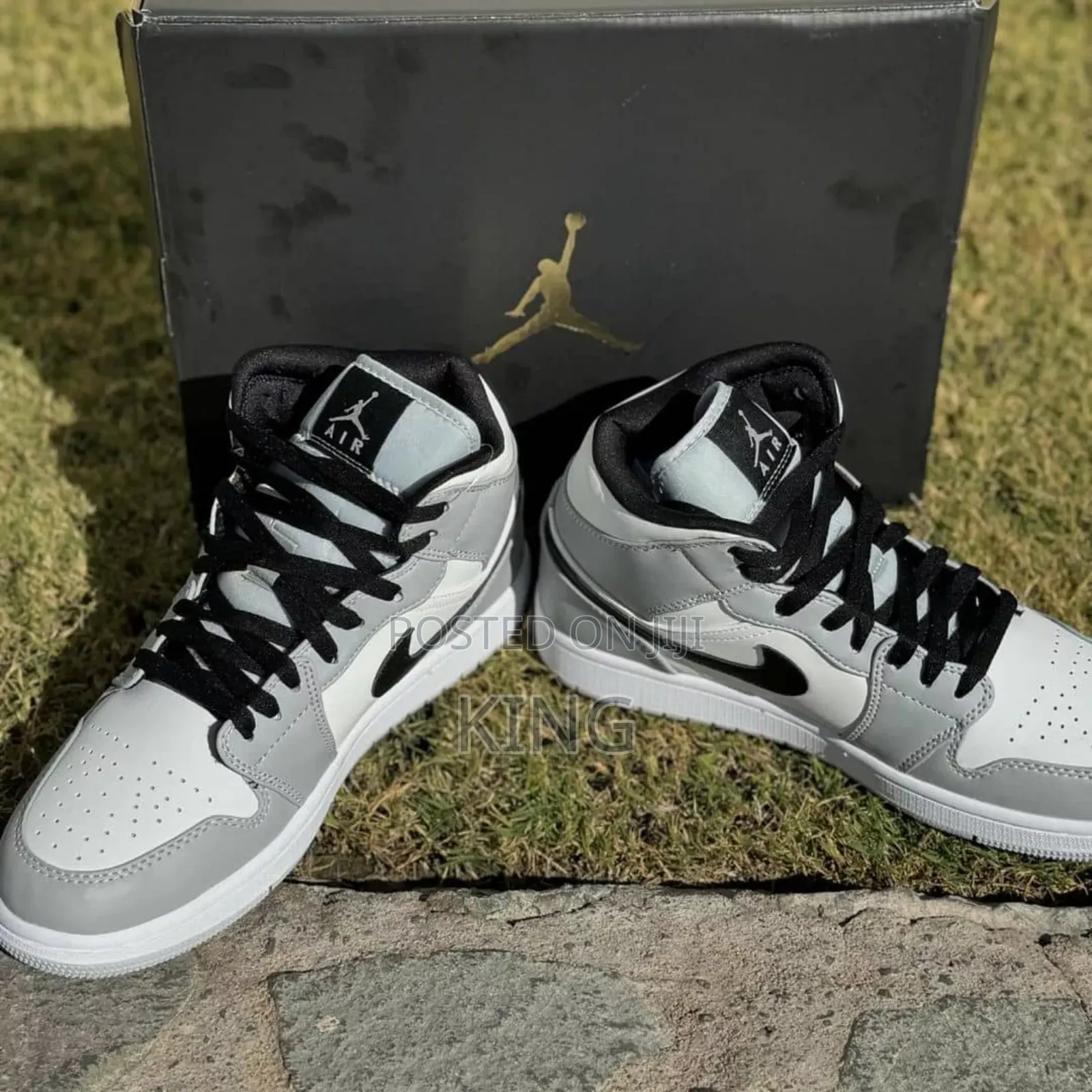 Legit Jordan 1 Mid Light "Smoke Grey"