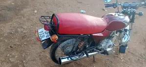 Bajaj Boxer 2021 Red