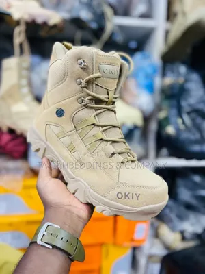 Outdoor Tactical Military / Hinking Boots!