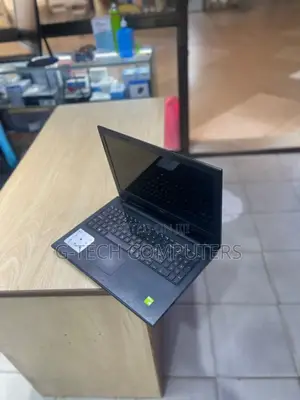 New Laptop Dell Inspiron 15 3543 8GB Intel Core I7 HDD 1T