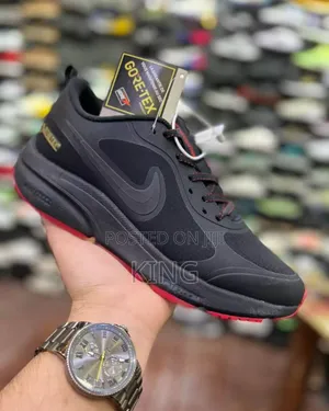 Elite Nike Zoom Gore Tex Black Sneakers