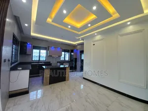 Furnished 5bdrm Mansion in Kira for sale
