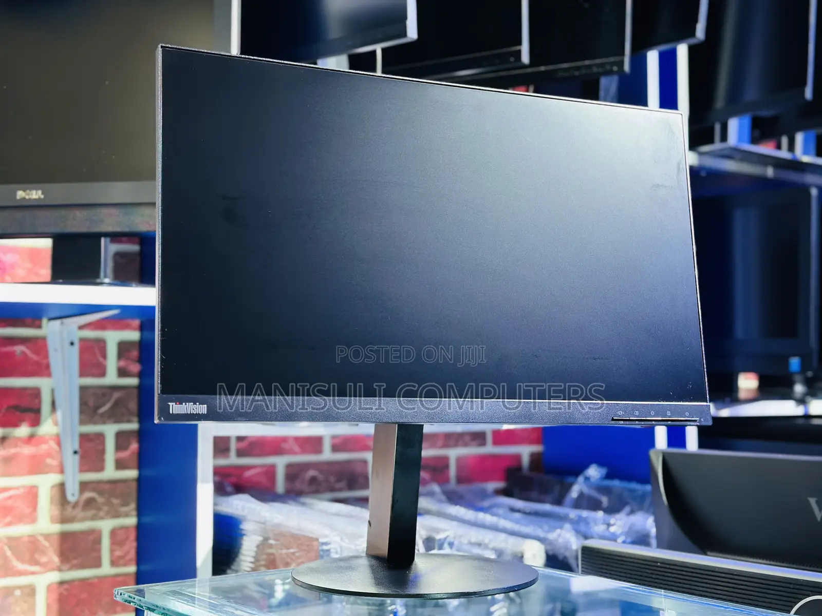 Monitor Lenovo 22 Inch Screen Ips Vga Hdmi Dp Walnt One Year