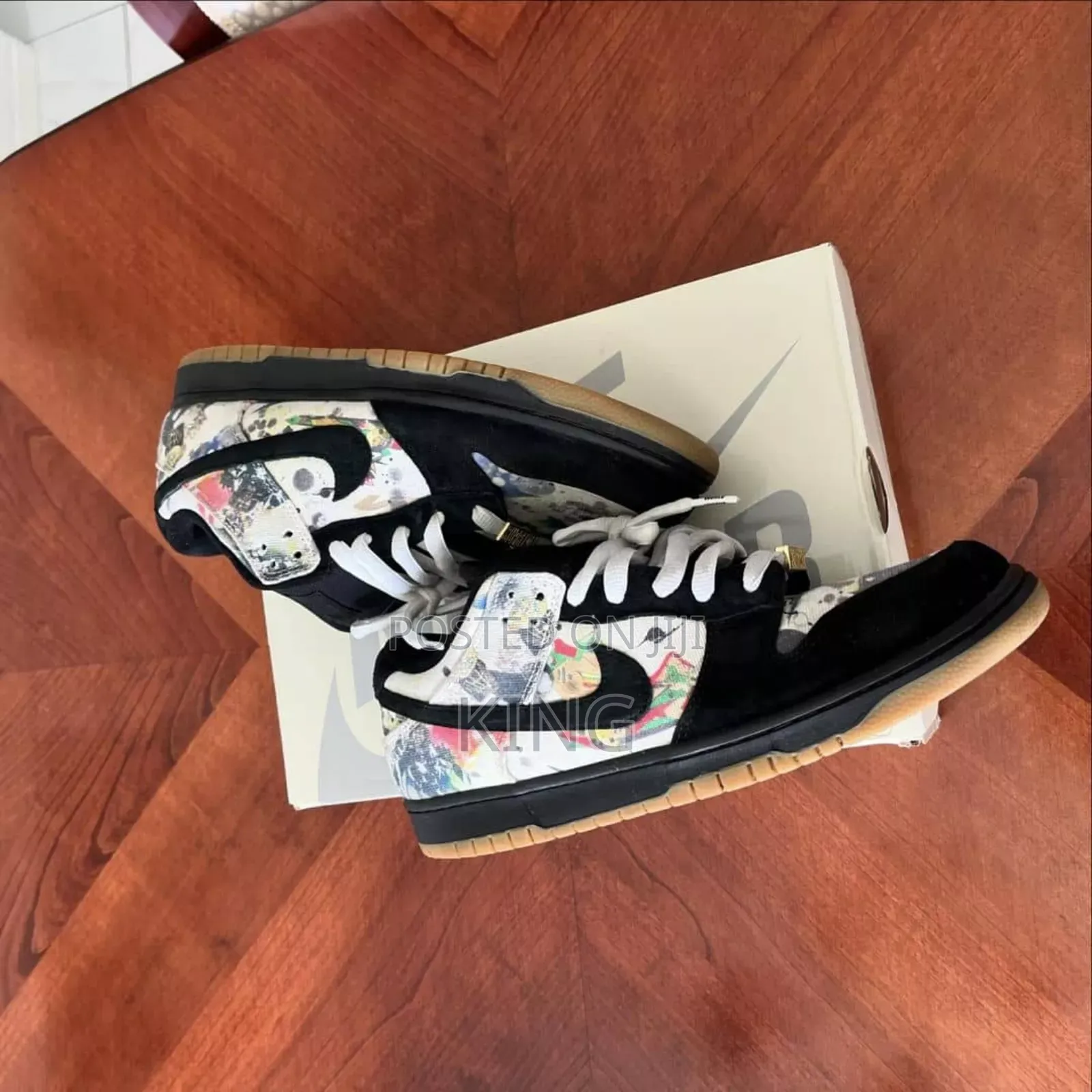Comfy Nike SB Dunk Low "Supreme Rammellzee"