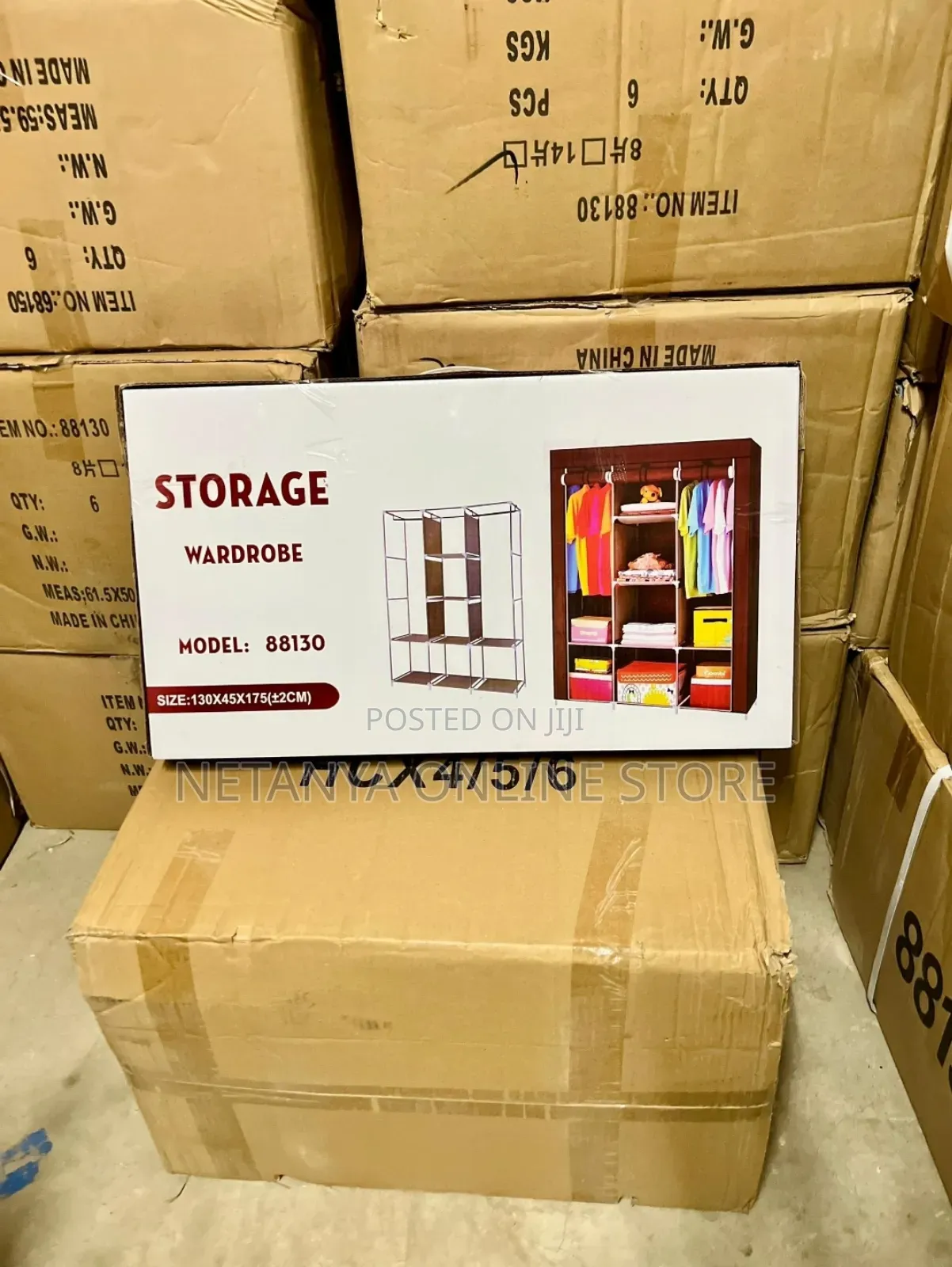 Clothes Storage Organizer