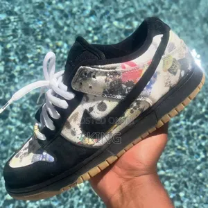 Luxy Nike SB Dunk Low "Supreme Rammellzee"