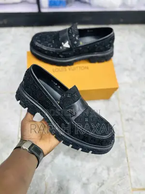 Original Men’S Louis Vuitton Luxury Fashion Loafers