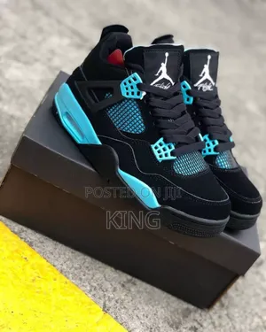 Loft Jordan 4 Tiffany Blue Thunder