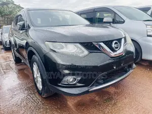 Nissan X-Trail 2.0 Petrol FWD 2015 Gray