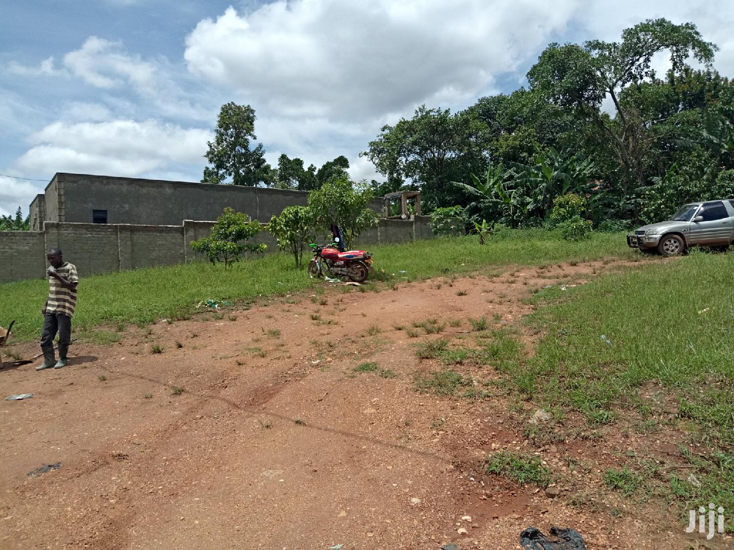 Kira Stunning Plot Near Thevmainb Road on Sell