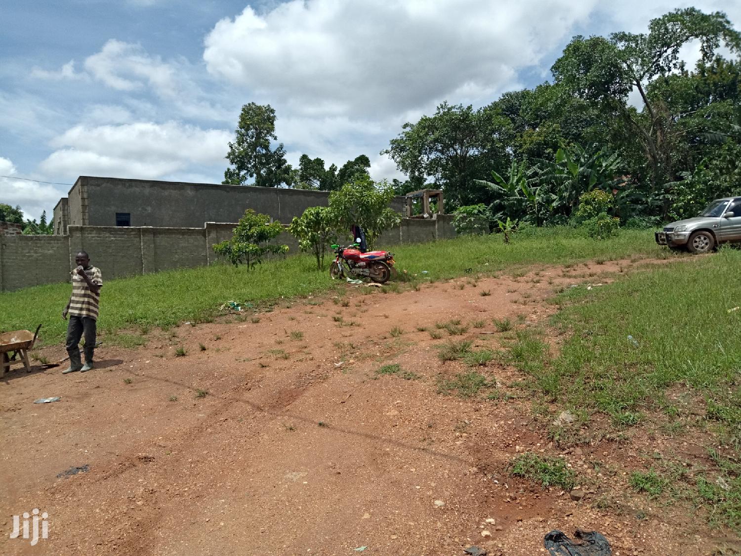 Kira Stunning Plot Near Thevmainb Road on Sell