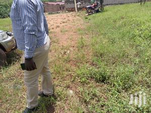 Kira Stunning Plot Near Thevmainb Road on Sell