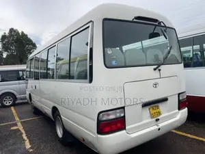 Toyota Coaster 2016 Silver