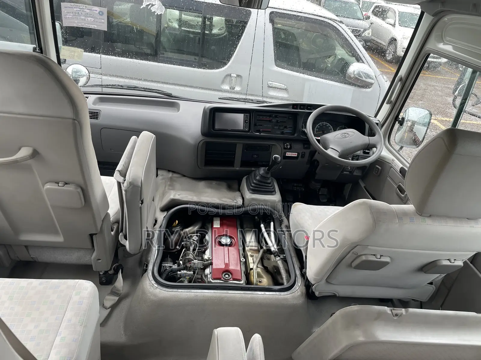 Toyota Coaster 2016 Silver