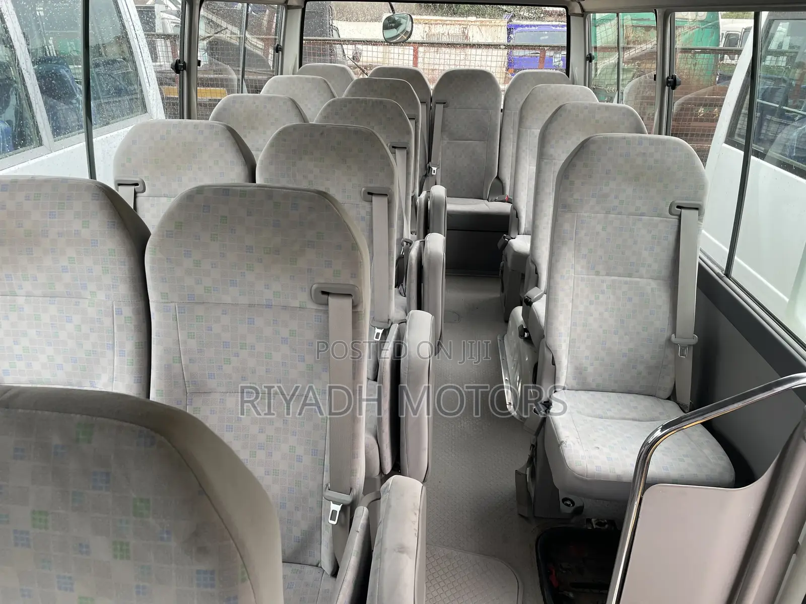 Toyota Coaster 2016 Silver