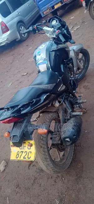 TVS Apache 180 RTR 2021 Black