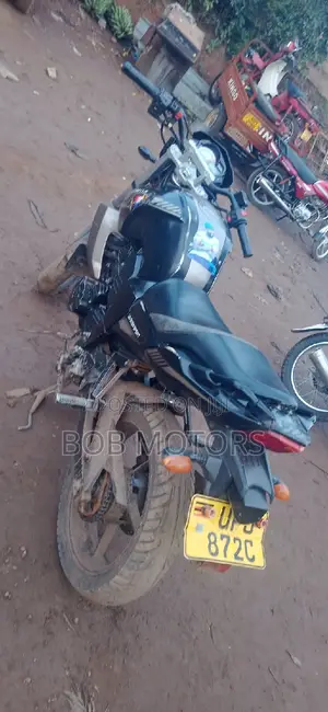 TVS Apache 180 RTR 2021 Black