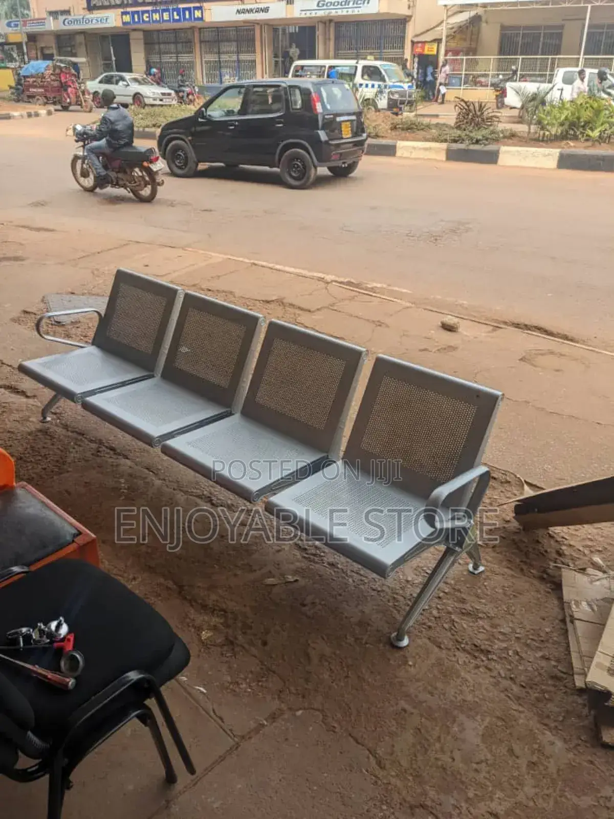 Waiting Chairs 4 Seaters