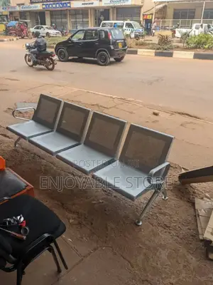 Waiting Chairs 4 Seaters