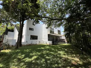 6bdrm Mansion in Kololo, Central Division for rent