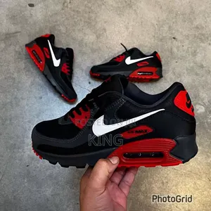 Iconic Nike Air Max 90 Anthracite Mystic Red