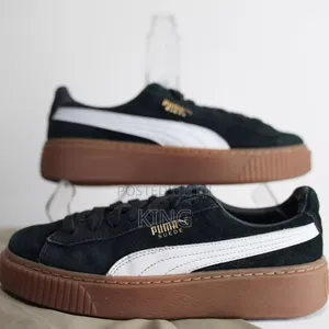 Credited PUMA Suede Platform Black Sneakers