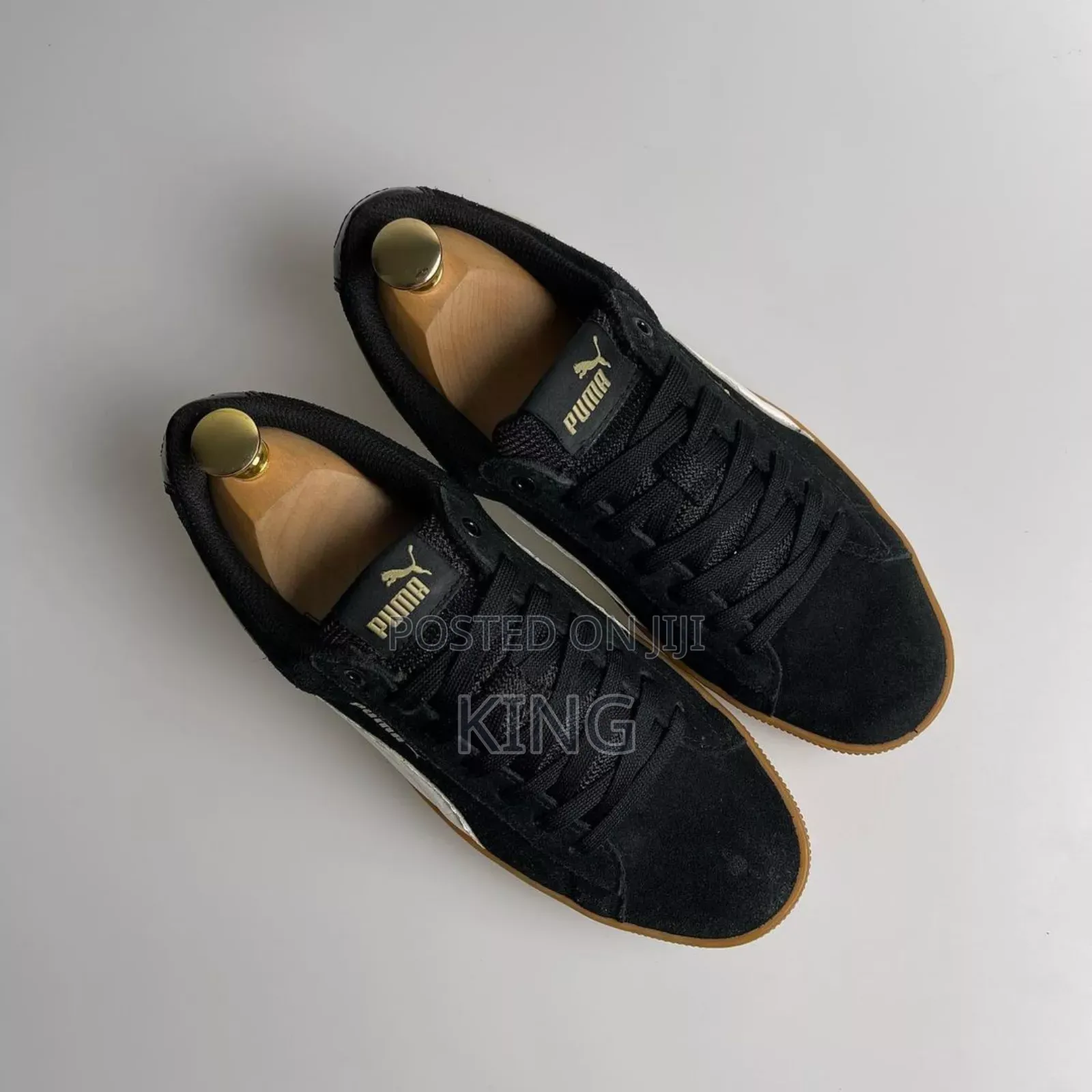 Comfy PUMA Suede Platform Black Sneakers