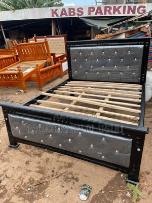 5*6 Design Leather Beds
